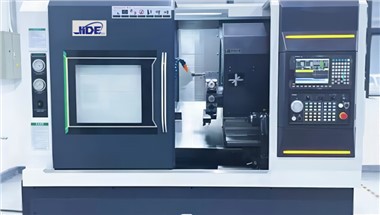 CNC vízszintes eszterga