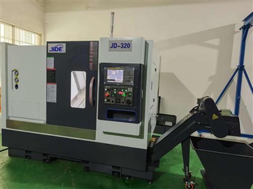 6 hüvelykes FANUC Cnc eszterga, szállításra készen